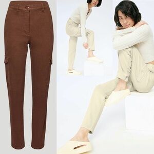 Aritzia Wilfred Free High-waisted Cargo Cognac Cotton BrownChocolate Pants size4